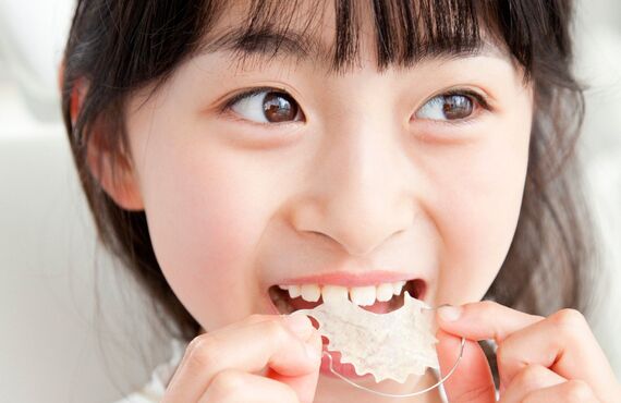 歯並びの悪さには歯科で小児矯正を実施 | 磯野デンタルクリニック 市ヶ尾は横浜でセラミック治療を実施